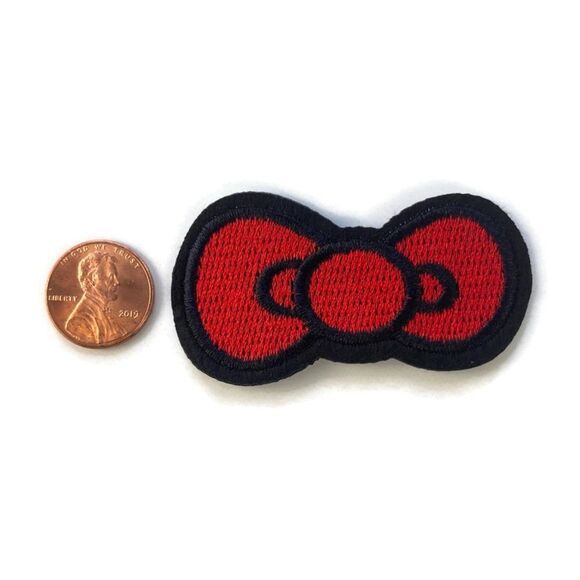 Hello Kitty Red Bow Embroidered Patch - Picture 2 of 4